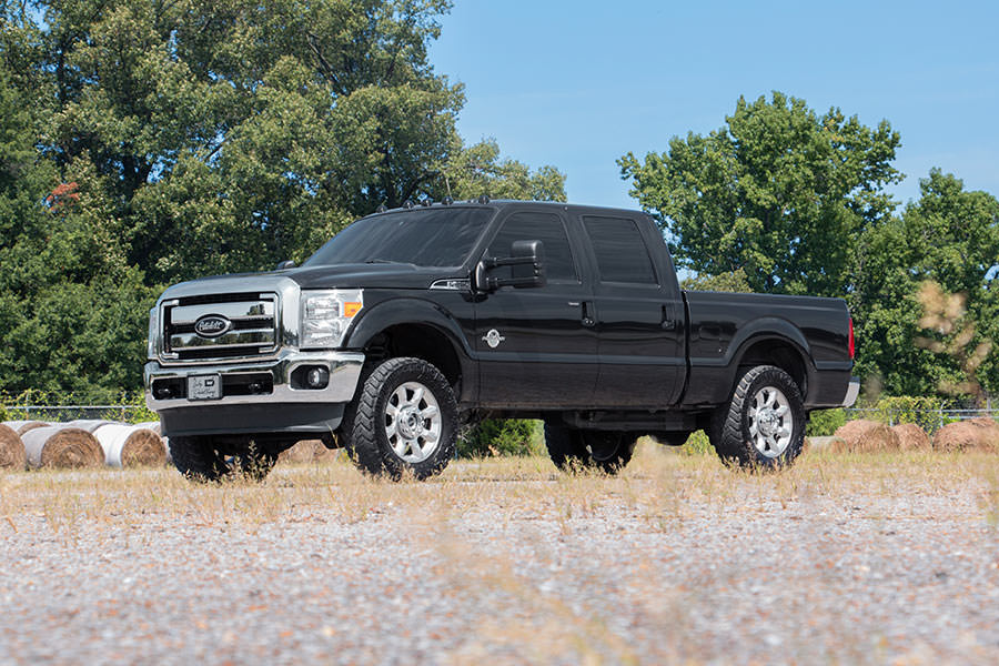 2 Inch Leveling Kit | Ford Super Duty 4WD (2005-2022)