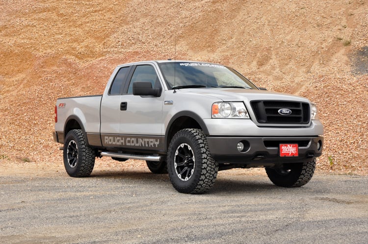 Rough Country 2.5 Inch Leveling Kit Ford F-150 2Wd/4Wd (2004-2008) 570