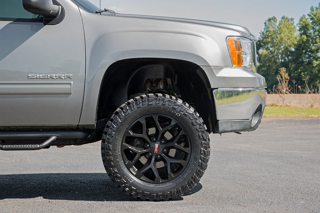 Rough Country 3 Inch Body Lift Kit Chevy/Gmc 1500 (07-13) RC702