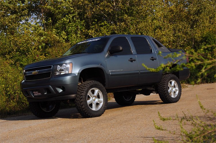 7.5 Inch Lift Kit | Vertex Coilovers | Chevy Avalanche 1500 (07-13)