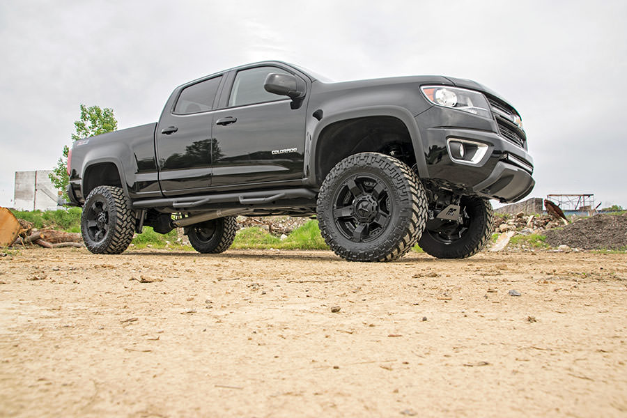 Rough Country 4 Inch Lift Kit N3 Struts Fits Chevy/GMC Canyon/Colorado (15-22) 22131