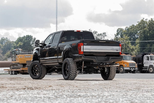 Rough Country 6 Inch Lift Kit 4-Link Ovld Fits Ford F-250/F-350 Super Duty (17-22) 56020