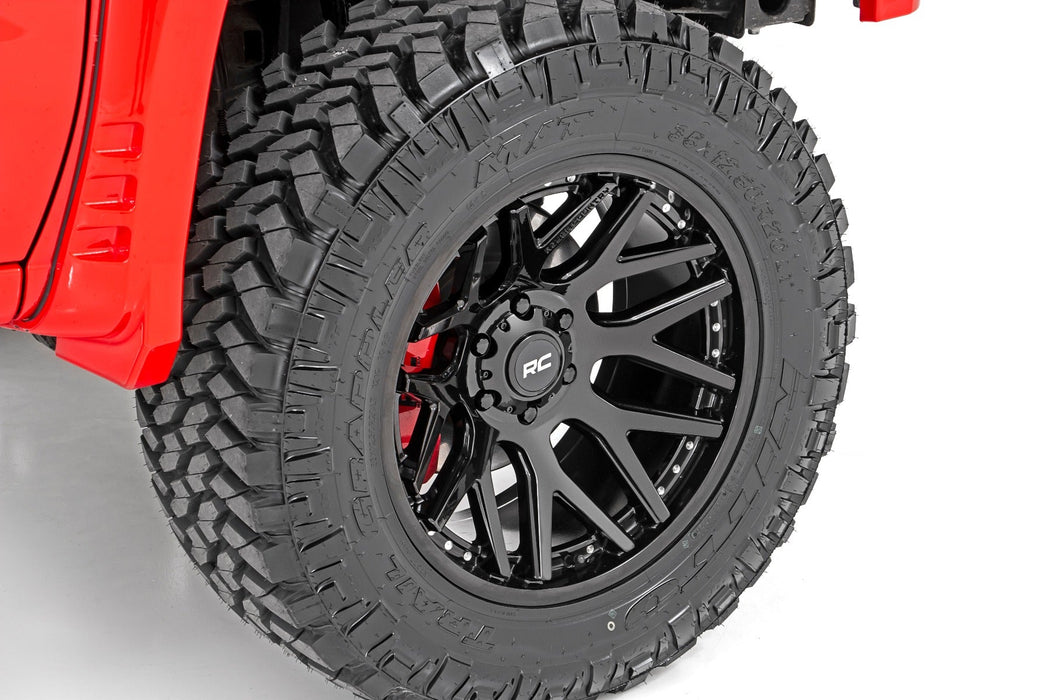 Rough Country 95 Series Wheel | One-Piece | Gloss Black | 20x10 | 6x135 | -19mm