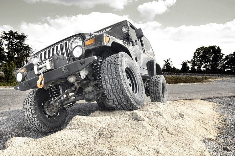Rough Country 4 Inch Lift Kit M1 Jeep Wrangler Tj 4Wd (1997-2002) 90640