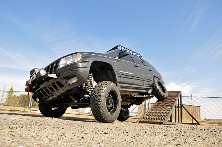 Rough Country 4 Inch Lift Kit Long Arm compatible with Jeep Grand Cherokee Wj 4Wd (1999-2004) 90820