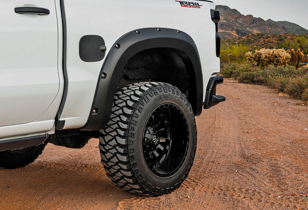 Rough Country Traditional Pocket Fender Flares Chevy Silverado 1500 (19-21) F-C11911A