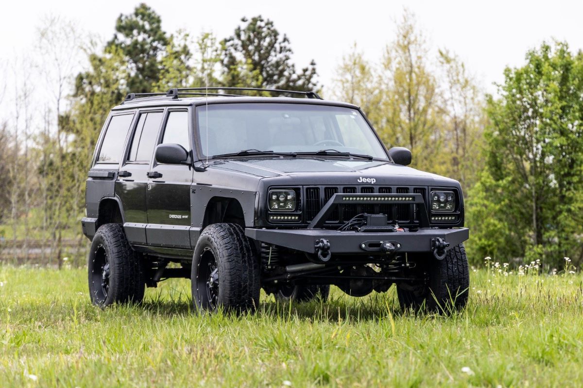 Rough Country 3 Inch Lift Kit Rear Aal V2 Fits Jeep Cherokee Xj 2WD/4WD (84-01) 67070