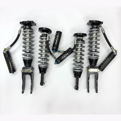 FOX Coilover Suspension Upgrade for Porsche Cayenne 955 957 by Roco4x4