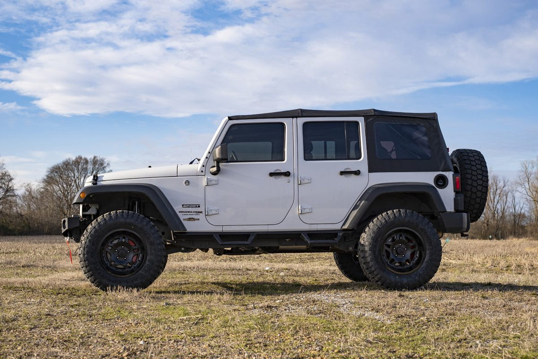 Rough Country 3.25 Inch Lift Kit M1 Jeep Wrangler Jk 2Wd/4Wd (2007-2018) 66940