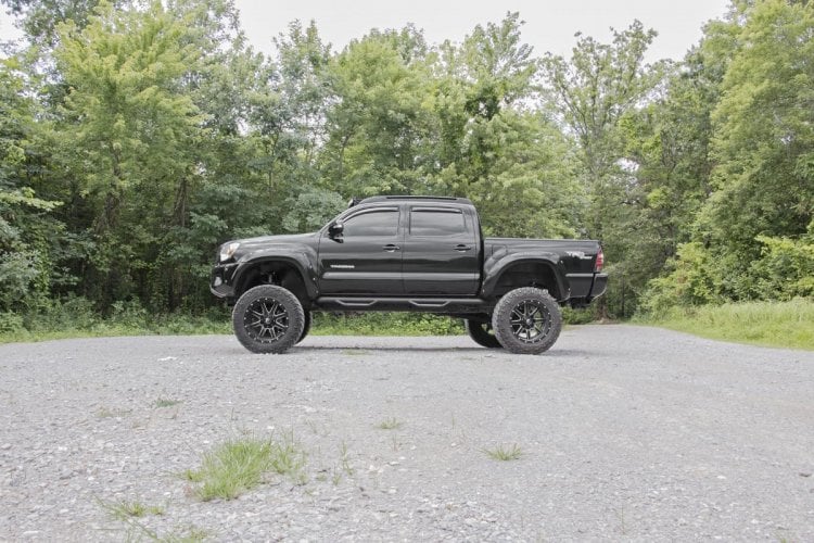 Rough Country 6 Inch Lift Kit Vertex Toyota Tacoma 2WD/4WD (2005-2015)