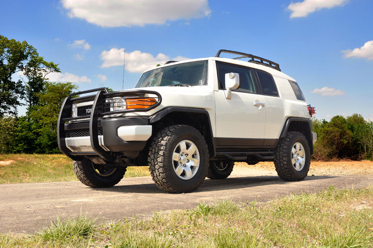 Rough Country 3 Inch Lift Kit Red Spacers Toyota 4Runner (03-09)/FJ Cruiser (07-14)