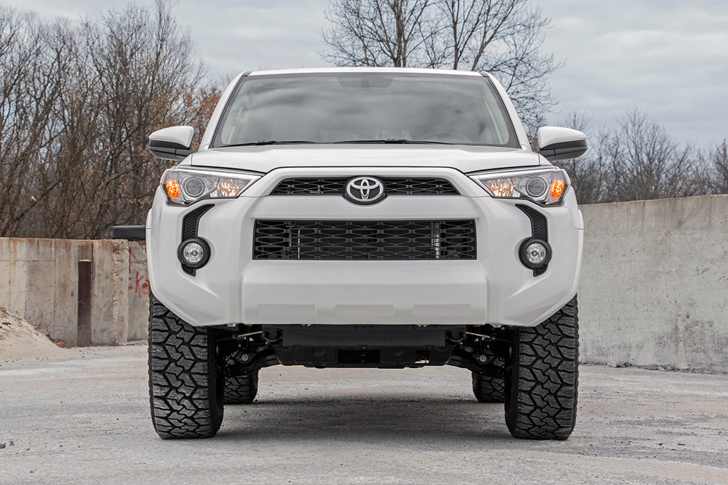 Rough Country 3 Inch Lift Kit RR Coils N3 Struts Toyota 4Runner 4WD (10-23)