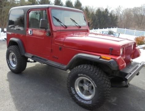 Rough Country 2.5 Inch Lift Kit V2 Fits Jeep Wrangler Yj 4WD (1987-1995) 61570