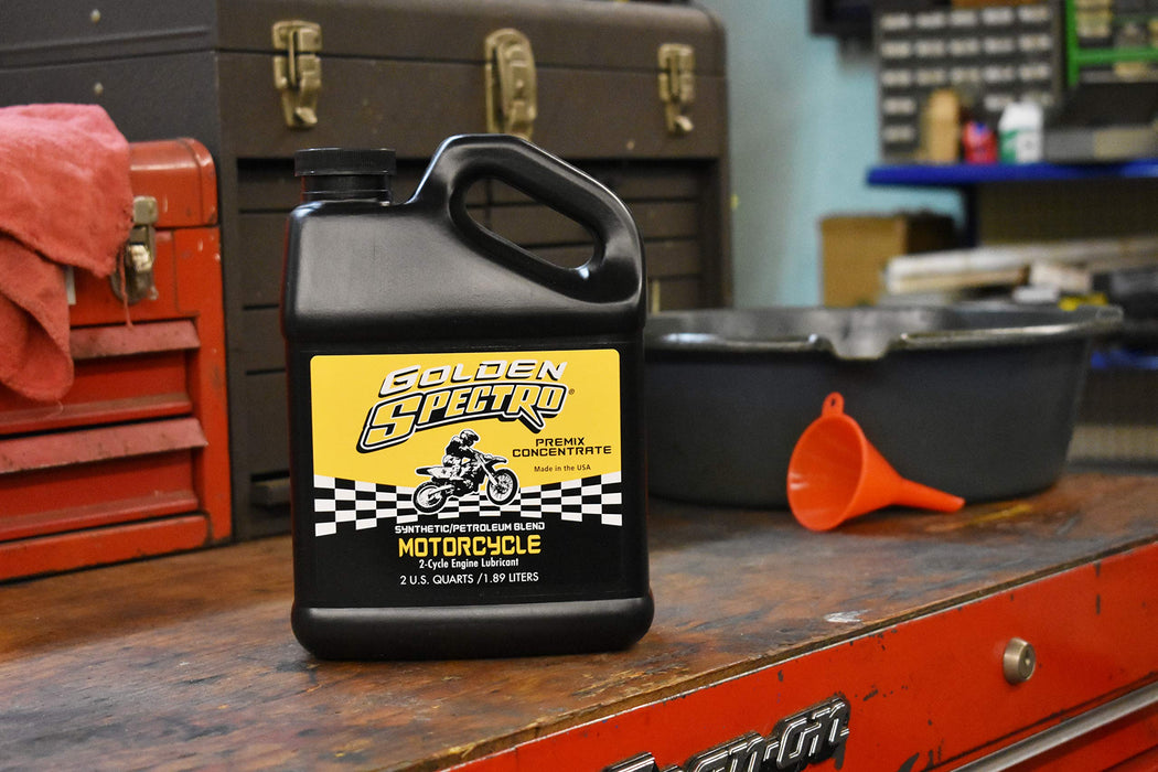 64 oz. Golden Spectro 2-Cycle Lubricant Concentrate